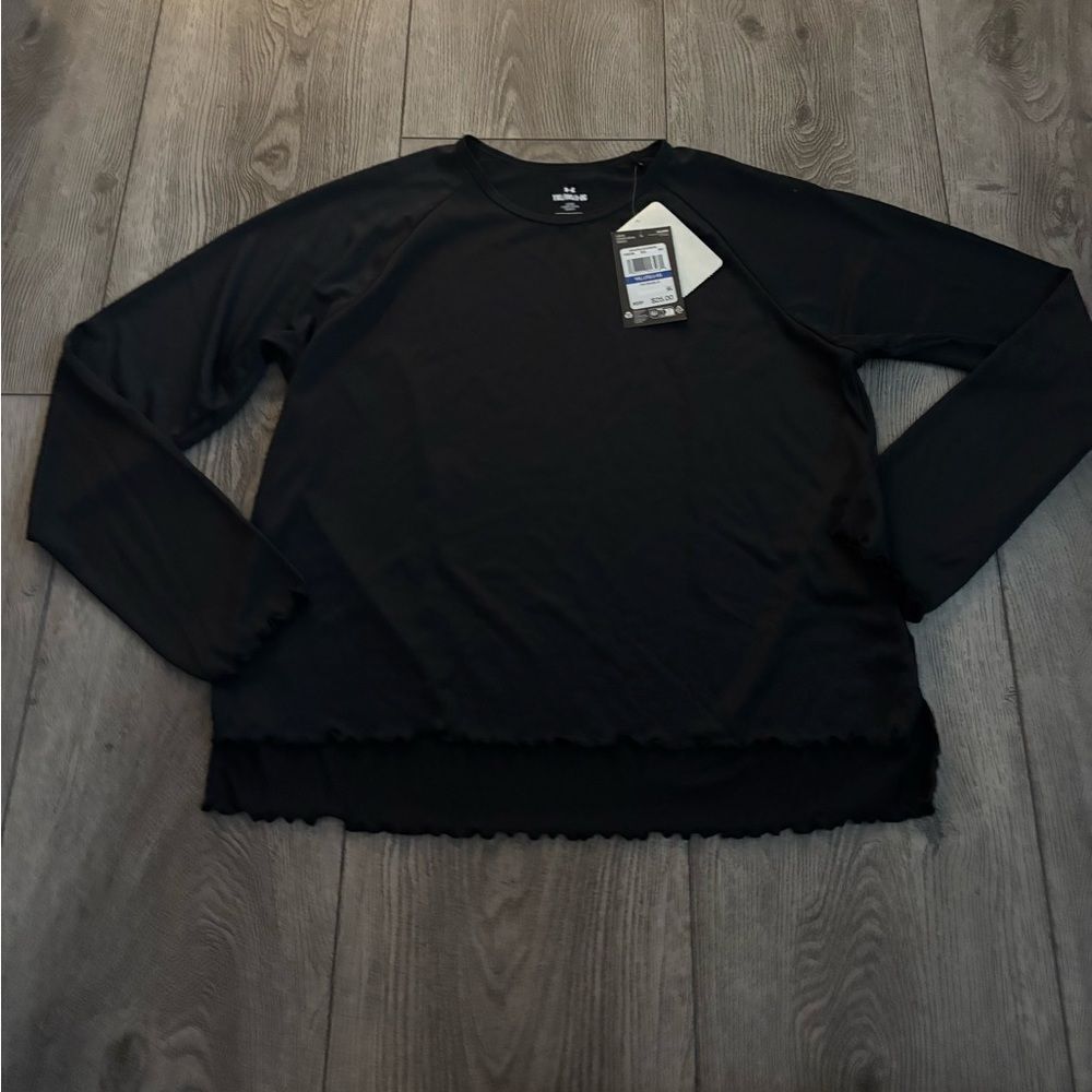 Under armour girls Black Long Sleeve Top
